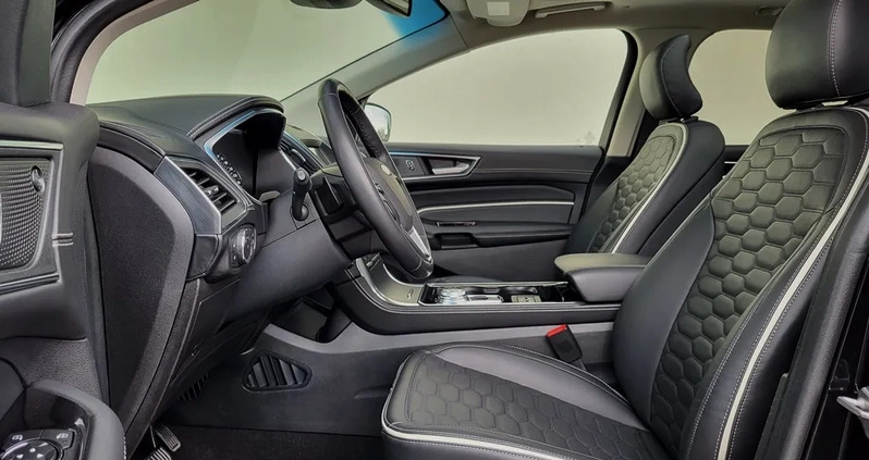 Ford EDGE cena 159000 przebieg: 66000, rok produkcji 2019 z Szczecin małe 596